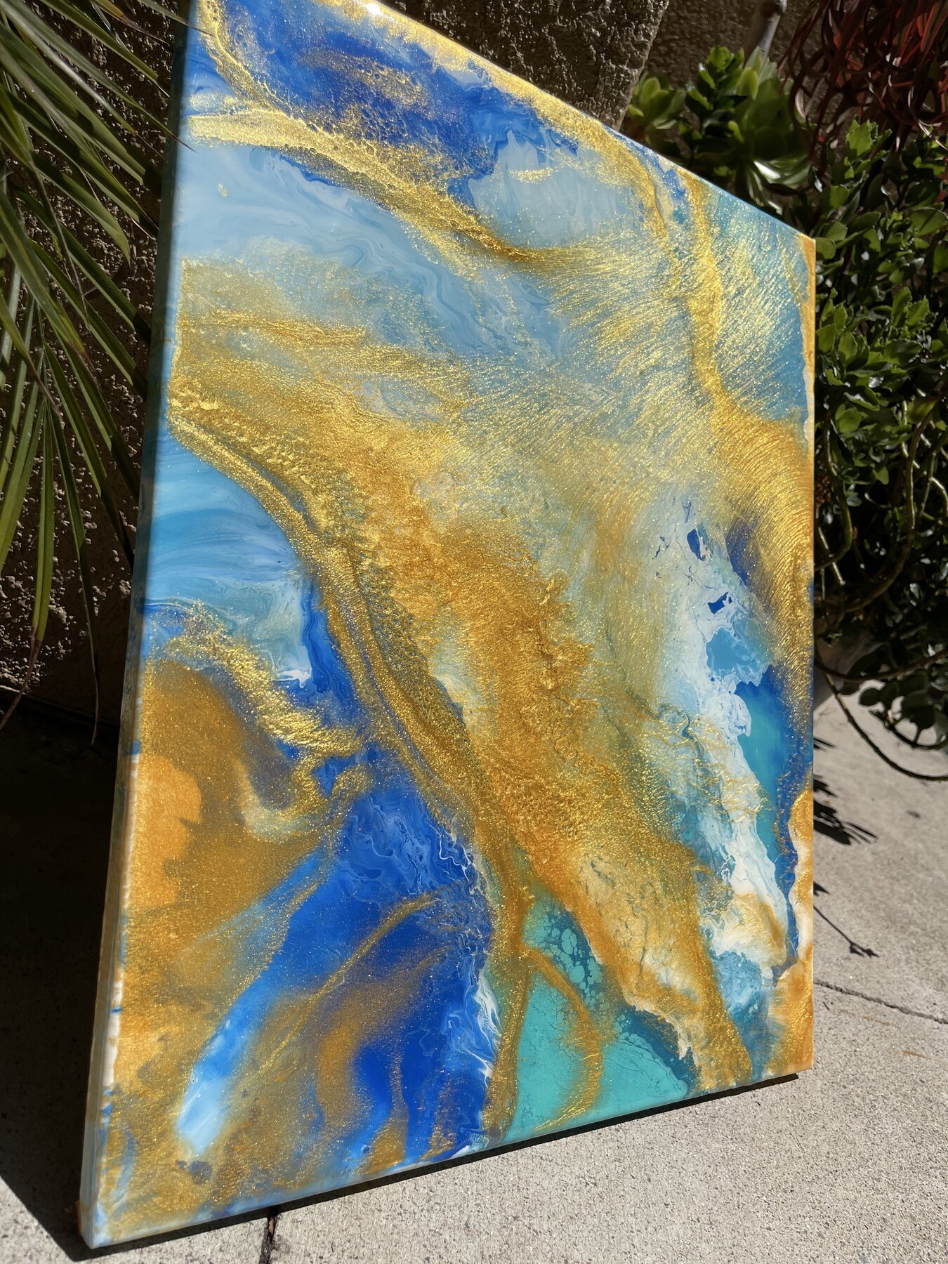 Everything I Touch Turns to Gold, alternate view 2, an original painting by Tara Zarabi