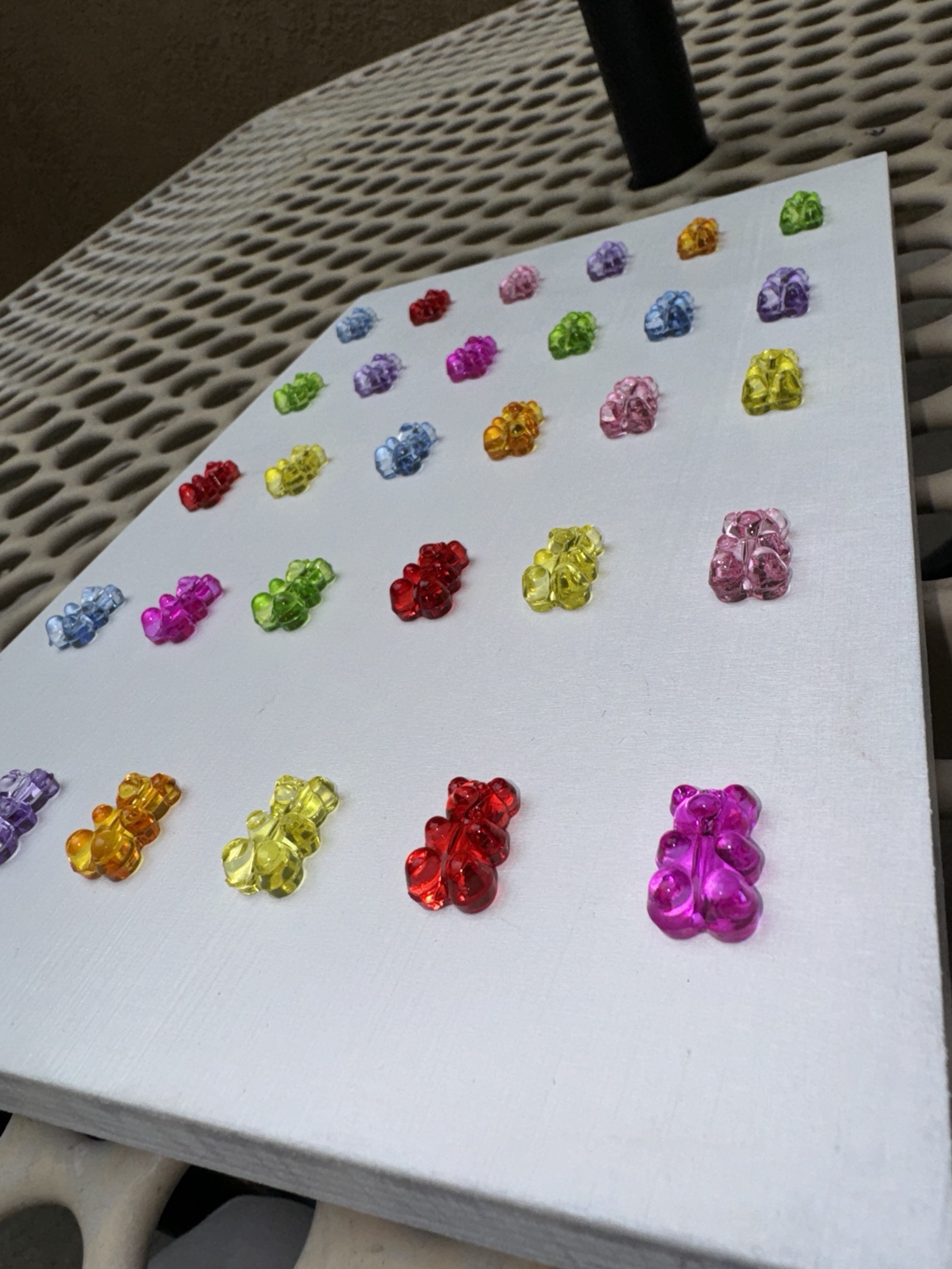 Candy Spectrum, alternate view 3