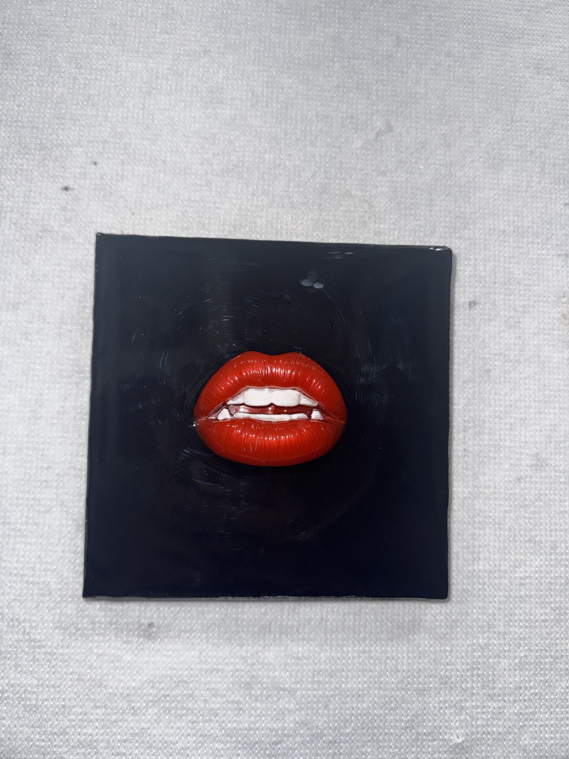 Red After Dark, alternate view 2